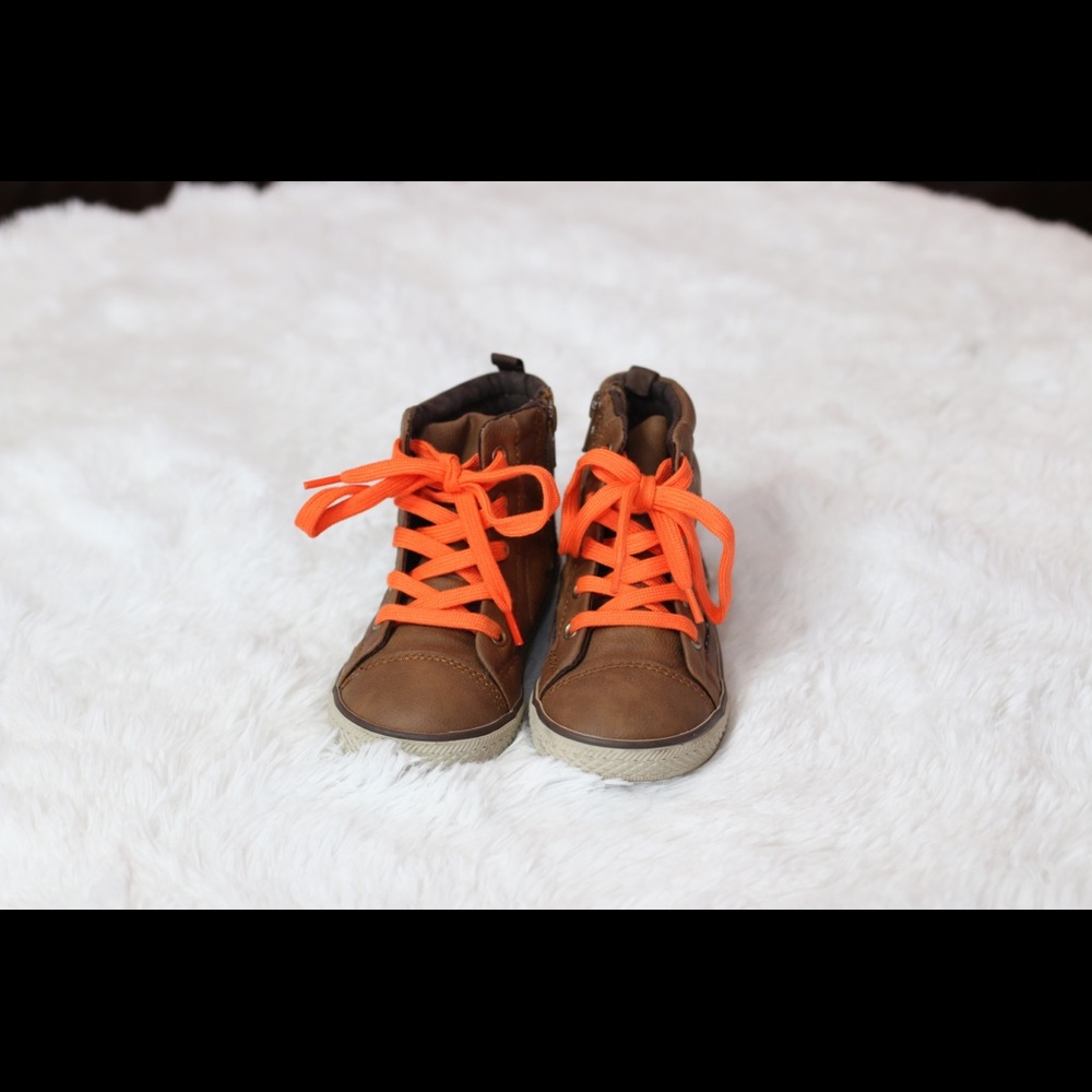 ⭐️GAP Hi Top Side Zip Toddler Boys Sneaker Size 11